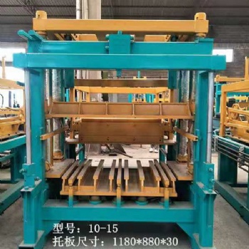 免燒磚機(jī)，水泥磚機(jī)，空心磚磚機(jī)，多孔磚磚機(jī)，面包磚磚機(jī)，草坪磚磚機(jī)，盲道磚磚機(jī)，花式磚彩磚磚機(jī)，磚機(jī)