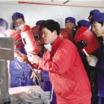 佛山焊工培訓(xùn),焊工培訓(xùn)考證學(xué)校,廣州電工證年審,焊工證換證