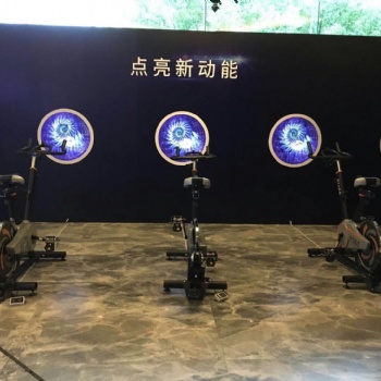 上海發(fā)電自行車出租，真人抓娃娃機出租，籃球機出租