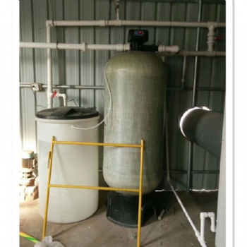 太康鍋爐廠0.5噸-10噸軟化水設(shè)備 全自動(dòng)軟化水設(shè)備 鍋爐軟化水處理設(shè)備