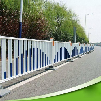 周口道路市政護欄 太康人車隔離護欄市政護欄大量現(xiàn)貨