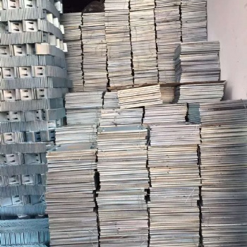 鍍鋅預(yù)埋板、角碼、廠家、上海大量現(xiàn)貨、量大廠發(fā)價(jià)格更優(yōu)惠！
