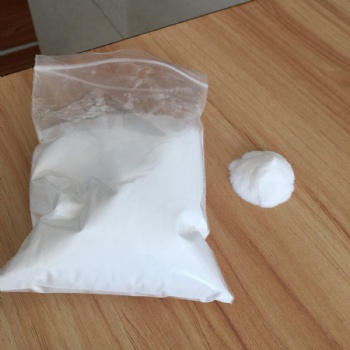 廠家大量高粘度預糊化淀粉，工業(yè)淀粉，阿爾法淀粉，粘合劑。