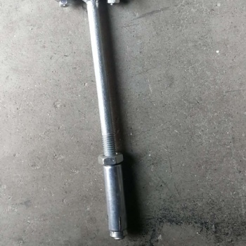 供應膨脹避雷卡M8*200mm規(guī)格齊全