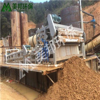 沙場(chǎng)污泥脫水機(jī),洗沙場(chǎng)污泥壓濾機(jī),洗沙污泥壓濾脫水設(shè)備