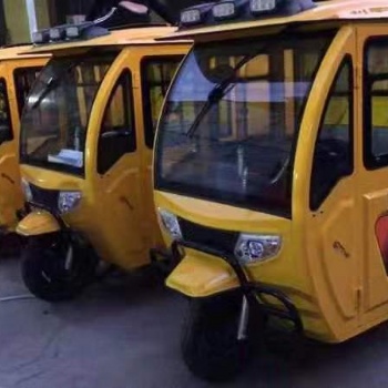 黑龍江移動(dòng)蒸汽洗車機(jī)單價(jià)鄭州泰華重型機(jī)械制造