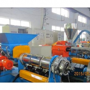 低煙無(wú)鹵電纜料造粒機(jī),低煙無(wú)鹵電纜電纜料造粒機(jī)配方(規(guī)格