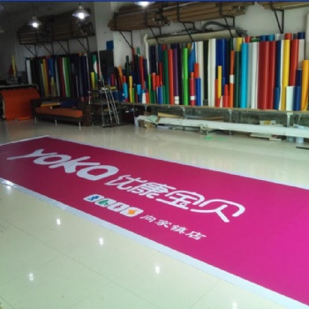 美國(guó)艾利膜3M燈布制作母嬰連鎖店門頭燈箱招牌醒目亮麗