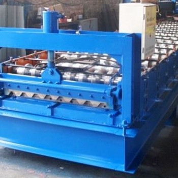 全自動(dòng)750型壓瓦機(jī)河北彩鋼壓瓦機(jī)廠家