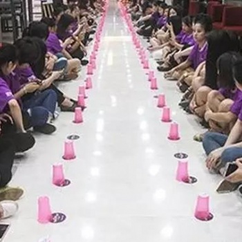 在德州拓展訓練時要提升團隊的凝聚力，這是你不能錯過的一堂課