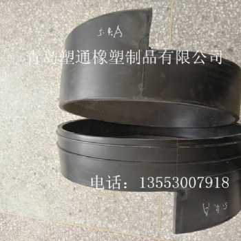 供應PE排水管電熔連接頭