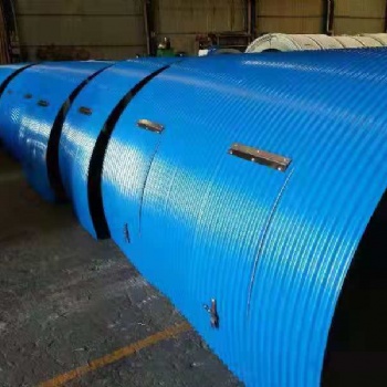 南通翔展防雨罩 定做彩鋼防雨罩 弧形彩鋼瓦 輸送機(jī)防雨罩