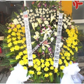 深圳花圈店|深圳花圈預(yù)訂,深圳送花圈,深圳龍崗喪事花圈,深圳殯儀館花圈價格