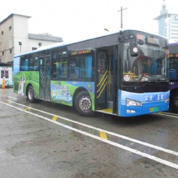 嵊州公交車車身廣告，嵊州公交車車體廣告，嵊州公交車車內廣告