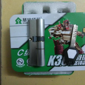 武漢大學(xué)/八一路急開(kāi)鎖換鎖芯電話