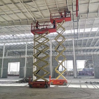 鳳崗租售自行走升降機，登高車，高空作業平臺，升降機