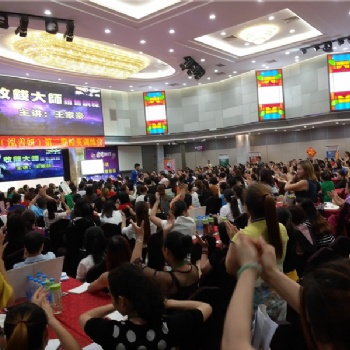 商界鬼谷子王壹飛談何為商業(yè)模式