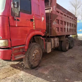 15年豪沃自卸車，375馬力，價格便宜，急售