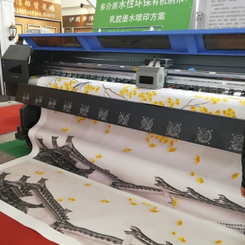 廠家供應(yīng)無毒無味環(huán)保墻紙數(shù)碼打印機(jī)設(shè)備