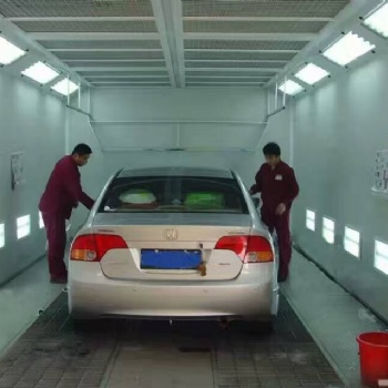 廣東環(huán)保汽車烤漆房設備干式噴涂柜活性碳箱設備昌廠家