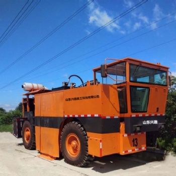 GP60型共振式破碎機出租，共振碎石化施工單位，選山東興路
