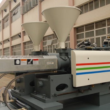 仁興雙色注塑機(jī)MM系列130噸200噸300噸400噸