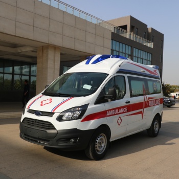 廠家-全順V362監(jiān)護型救護車（可選裝負壓設備）