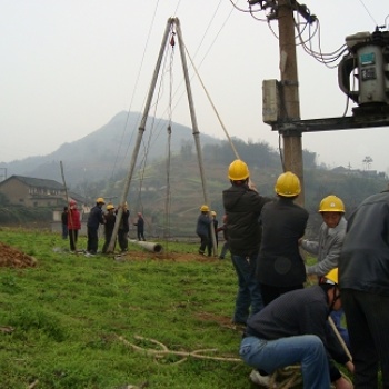 三腳架起桿機(jī)，鋁合金起桿機(jī)，廠家