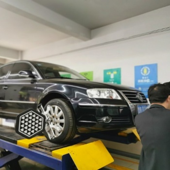 汽車多長(zhǎng)時(shí)間需要做四輪定位