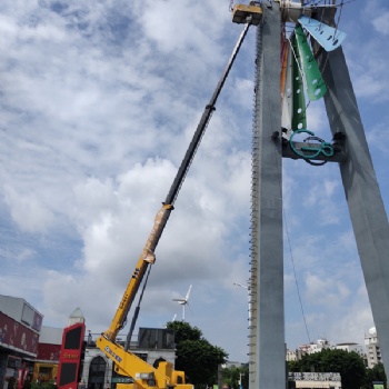 黃埔升降機、云梯車、登高車、高空作業(yè)車出租選鑫越路橋
