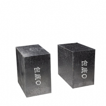 河南建華耐材生產(chǎn)鎂碳磚以及各種高鋁耐火磚