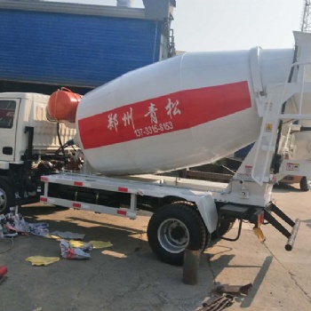 道路修補(bǔ)小型攪拌運(yùn)輸車3方混凝土攪拌車上裝水泥罐車廠家