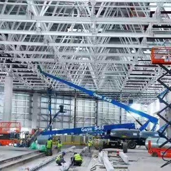 高空作業車租賃丨東莞全自動升降機高空作業平臺升降機舉升車