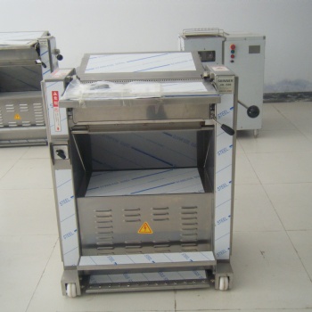 JW500型自動(dòng)豬肉去皮機(jī)河南雛鷹槽頭肉后腿肉扒皮機(jī)
