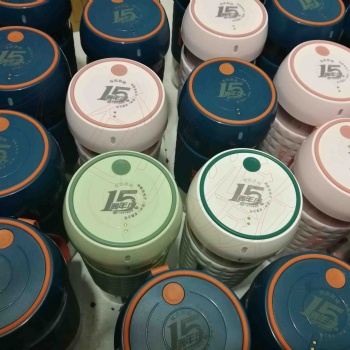 蘇州禮品私人定制，榨汁機激光雕刻，空氣凈化器激光打標，周年慶鐳雕加工
