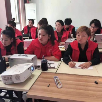 恩澤瑞康采耳培訓包教會免費就業(yè)