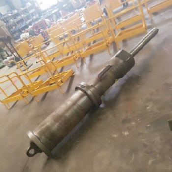 巖石劈裂機的生產廠家
