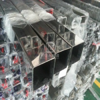 304不銹鋼50*50制品管 方管工程設(shè)備