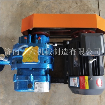 水泥行業(yè)羅茨鼓風(fēng)機(jī)用途低噪音電鍍廠用三葉羅茨風(fēng)機(jī)