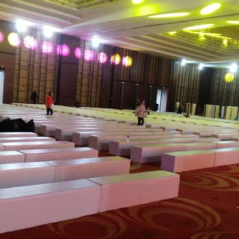 找桌椅租賃，看過上海豫建家具租賃再?zèng)Q定