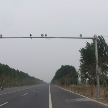 沈陽電警桿，監控桿，八棱桿，——沈陽圣澤豐交通設施
