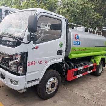 東風(fēng)多利卡5方灑水車