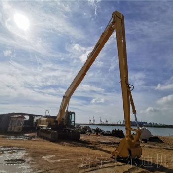 小松360挖掘機(jī)加長(zhǎng)臂20米加長(zhǎng)臂卡爾迪機(jī)械
