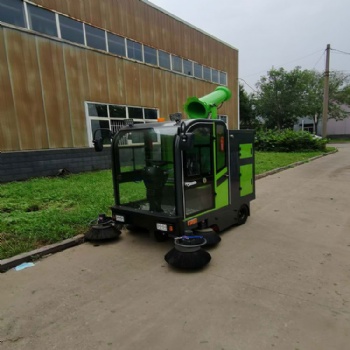 多功能駕駛式掃地車(chē) 小型電動(dòng)三輪掃地車(chē)