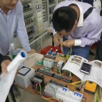 沙井哪里有考電工證焊工證高空作業(yè)證復審換證