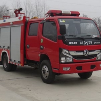 東風(fēng)2.5噸水罐消防車 JDF5073GXFSG20/E6型水罐消防車