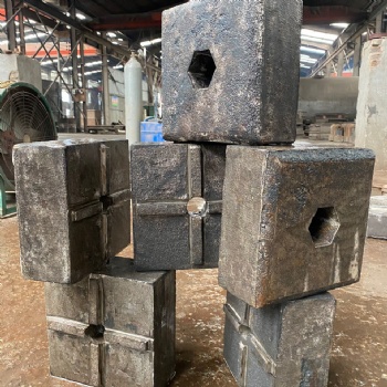 高鉻雙液復(fù)合錘頭 合金錘頭 制沙機(jī)錘頭 破碎機(jī)錘頭 雙金屬復(fù)合錘頭 篩板