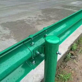 河南鶴壁波形護(hù)欄多錢一米