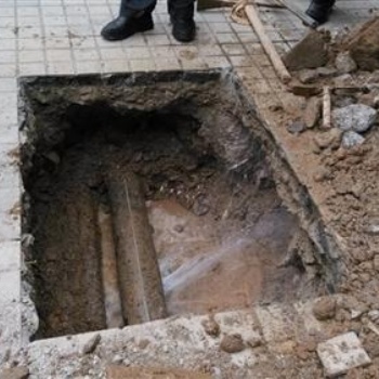 上海金山地下管道漏水檢測查找漏水點位置消防水漏水檢修