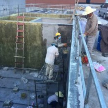 昌平地下室水池環(huán)氧樹脂防腐地埋式玻璃鋼化糞池廠家公司